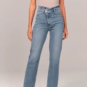 Abercrombie The 90's Straight Ultra High Rise Crossover Waist Jean 25/0 Short